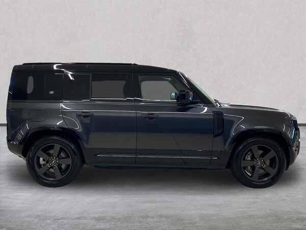 Used Land Rover Defender 2024 for sale - 76324600: Photo 5
