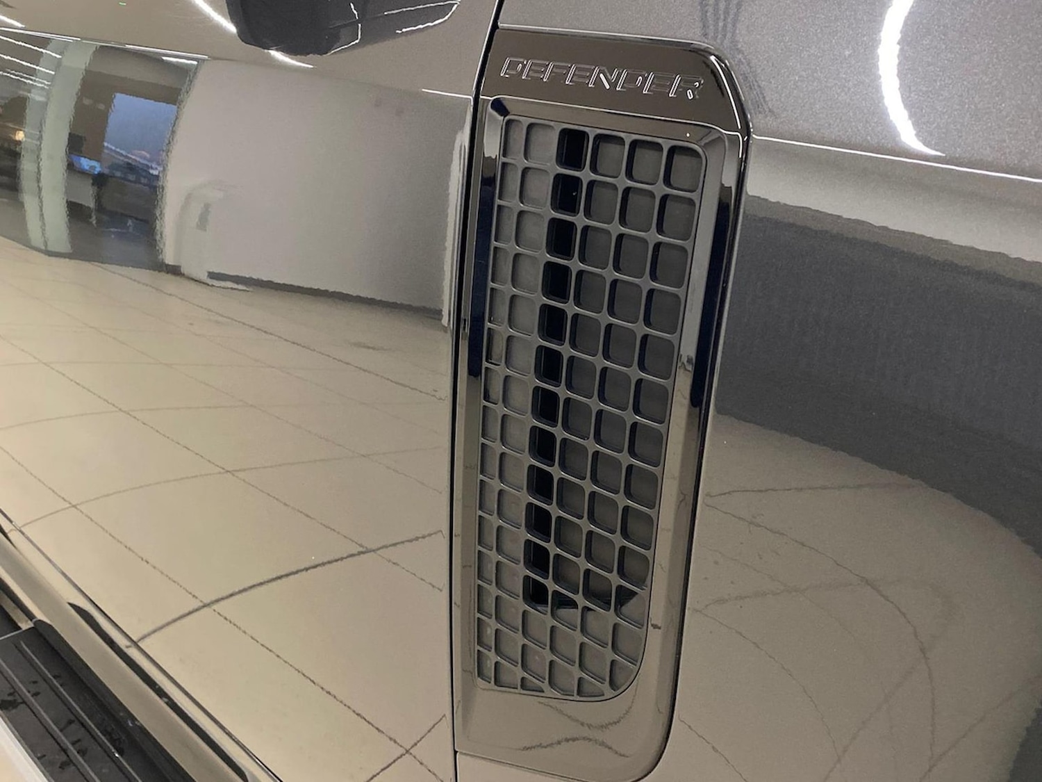 Used Land Rover Defender 2023 for sale - 76536649: Photo 31