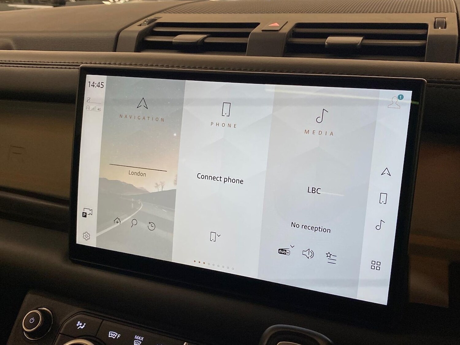 Used Land Rover Defender 2023 for sale - 76536649: Photo 39