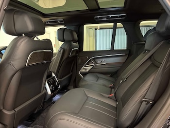 Used Land Rover Range Rover 2025 for sale - 79614901: Photo