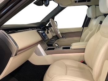 Used Land Rover Range Rover 2025 for sale - 76305446: Photo