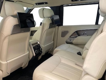 Used Land Rover Range Rover 2025 for sale - 76305446: Photo
