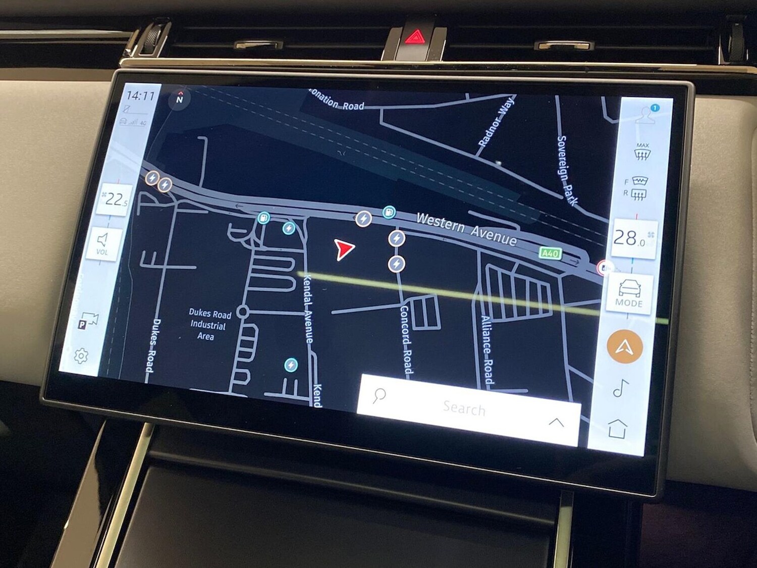 Used Land Rover Range Rover Velar 2025 for sale - 78191529: Photo 13