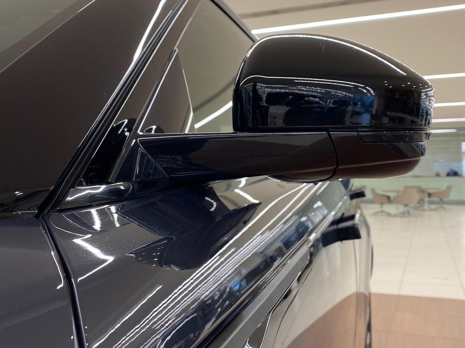 Used Land Rover Range Rover Velar 2025 for sale - 78191529: Photo 33