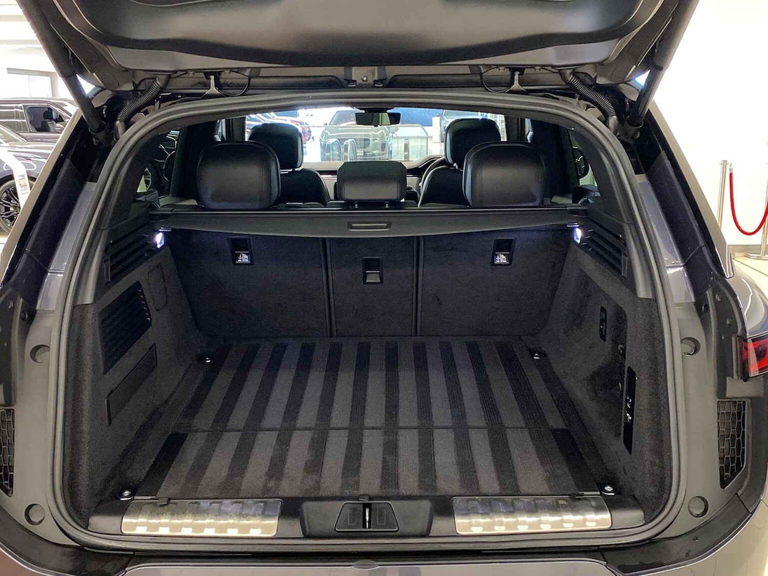 Used Land Rover Range Rover Sport 2023 for sale - 76387189: Photo 10