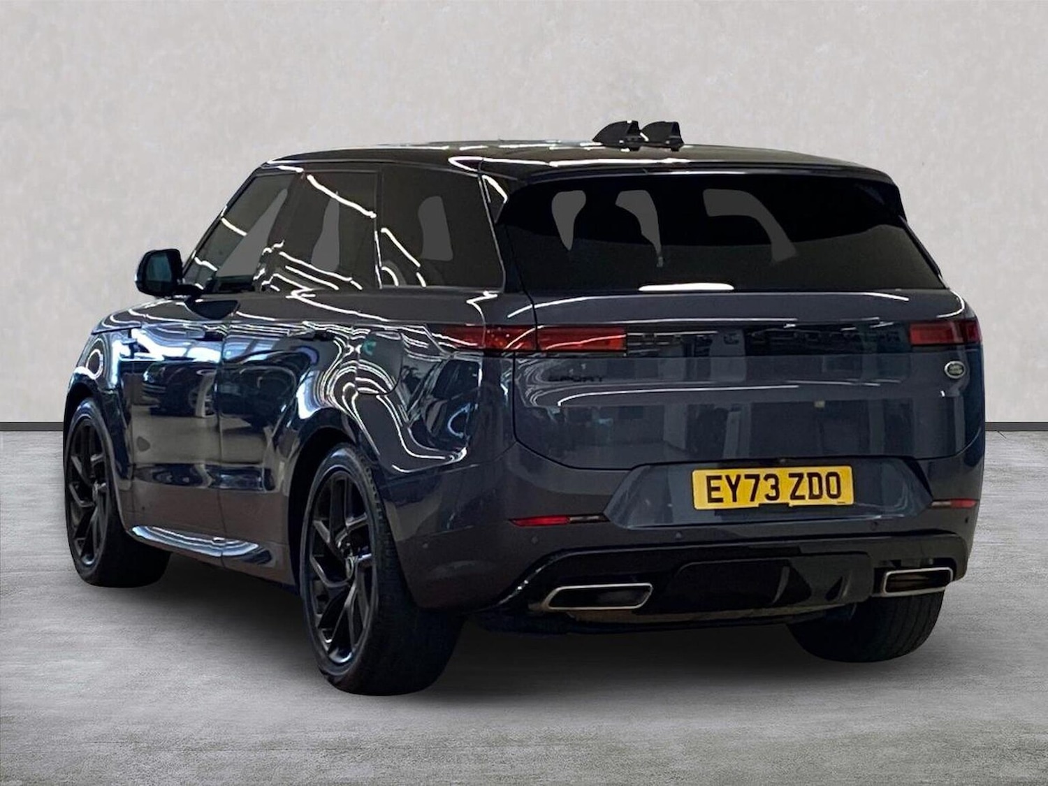 Used Land Rover Range Rover Sport 2023 for sale - 76387189: Photo 2