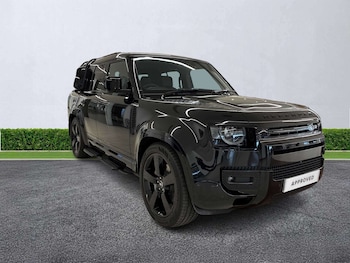 Used Land Rover Defender 2026 for sale - 78670768: Photo