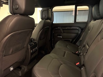 Used Land Rover Defender 2026 for sale - 78670768: Photo