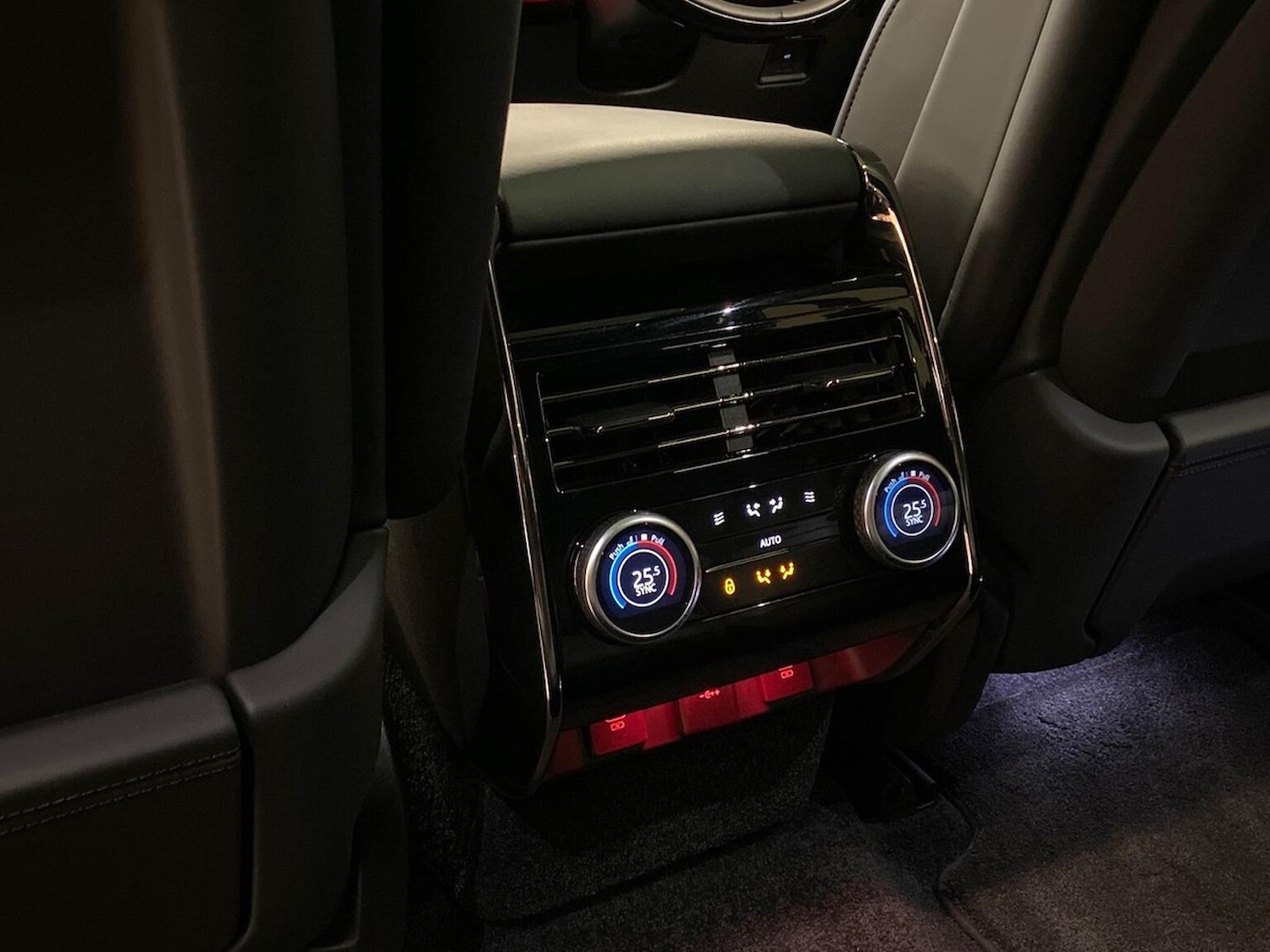 Used Land Rover Range Rover 2023 for sale - 76455183: Photo 18