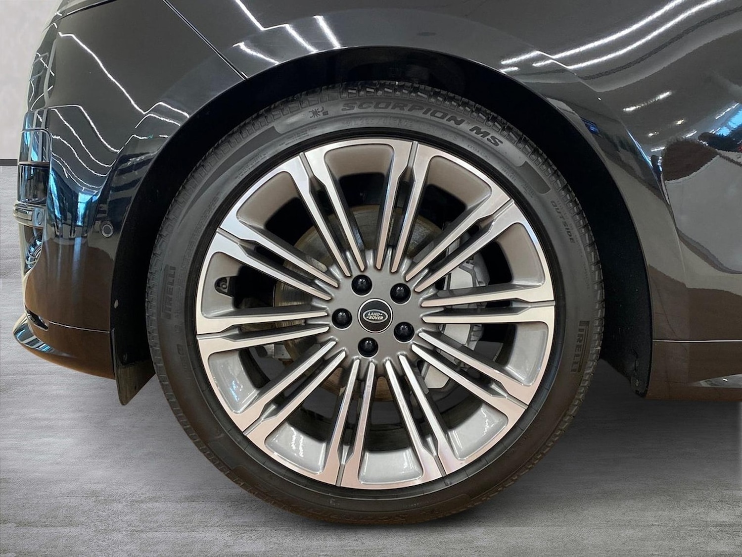 Used Land Rover Range Rover Sport 2024 for sale - 78191479: Photo 10