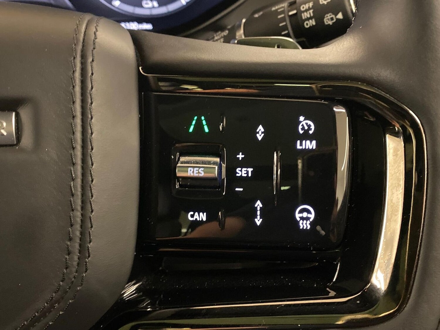 Used Land Rover Range Rover Sport 2024 for sale - 78191479: Photo 37