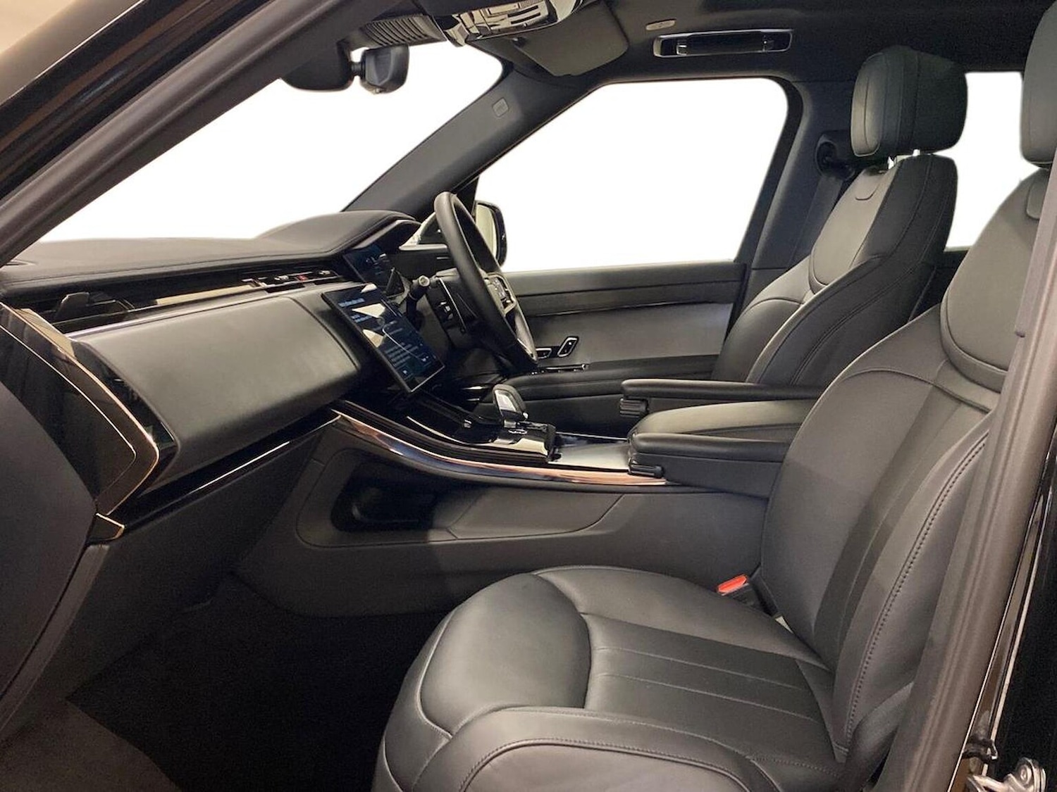 Used Land Rover Range Rover Sport 2024 for sale - 78191479: Photo 5