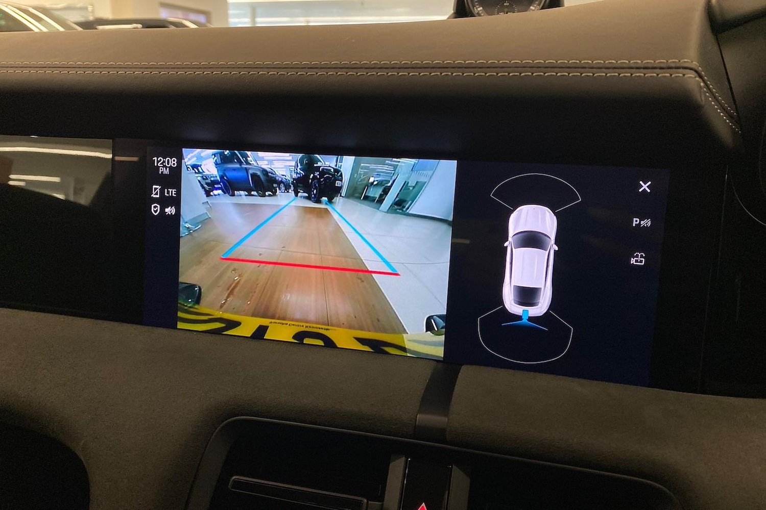 Used Porsche Taycan 2023 for sale - 76699393: Photo 23