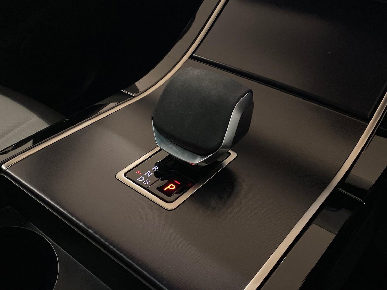 Used Land Rover Range Rover Evoque 2025 for sale - 77980028: Photo 13