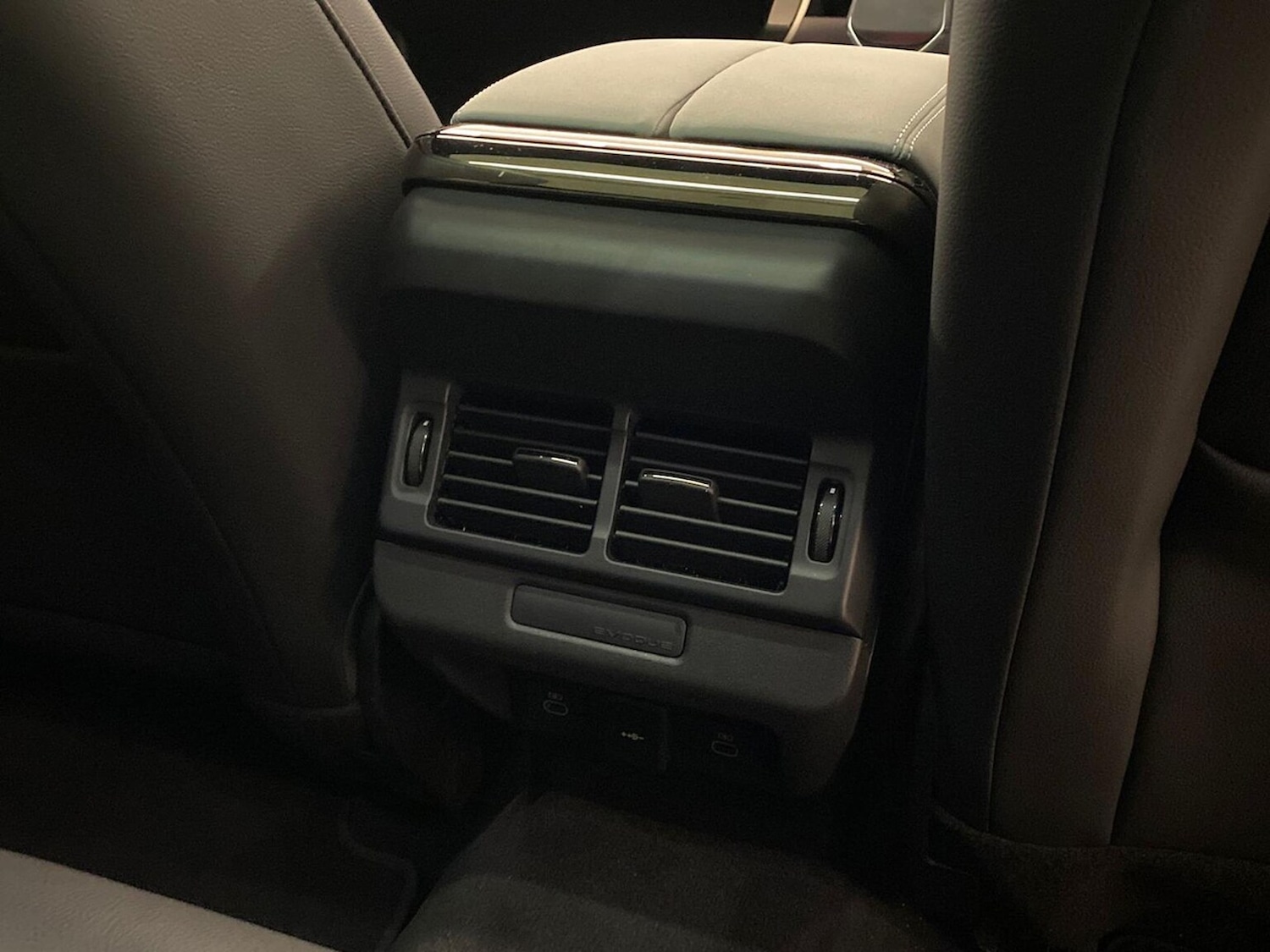 Used Land Rover Range Rover Evoque 2025 for sale - 77980028: Photo 18