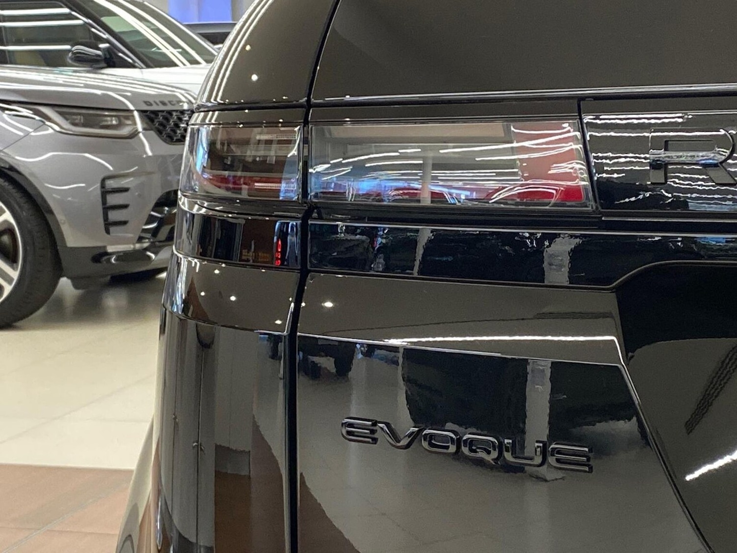 Used Land Rover Range Rover Evoque 2025 for sale - 77980028: Photo 19