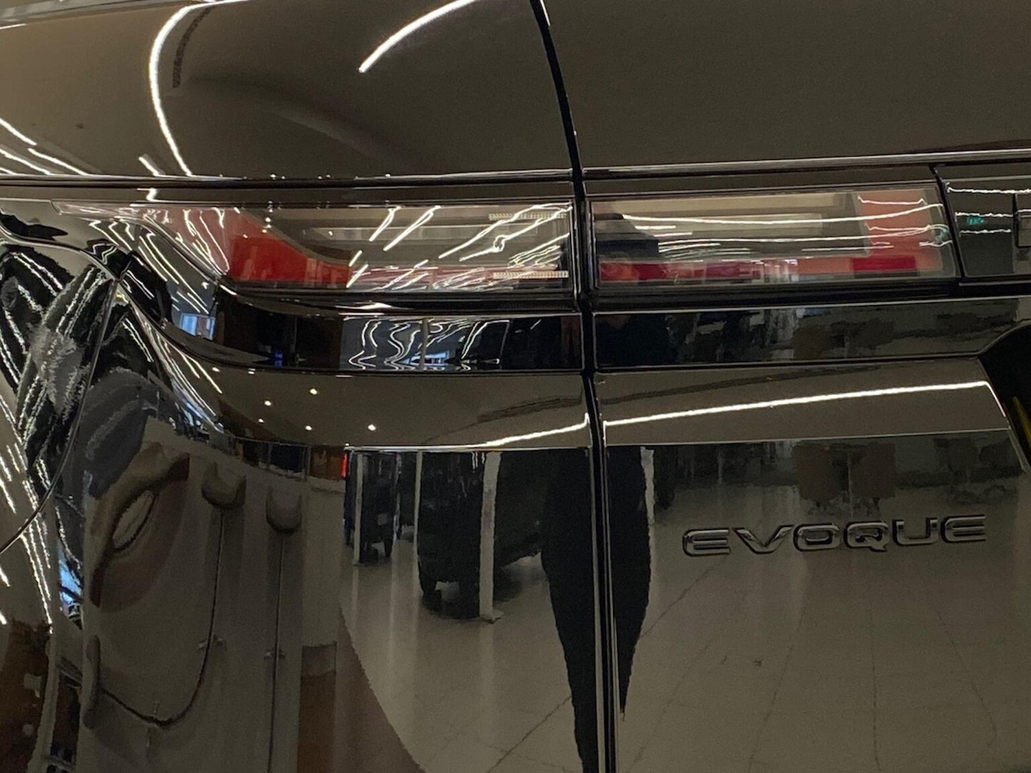 Used Land Rover Range Rover Evoque 2025 for sale - 77980028: Photo 26