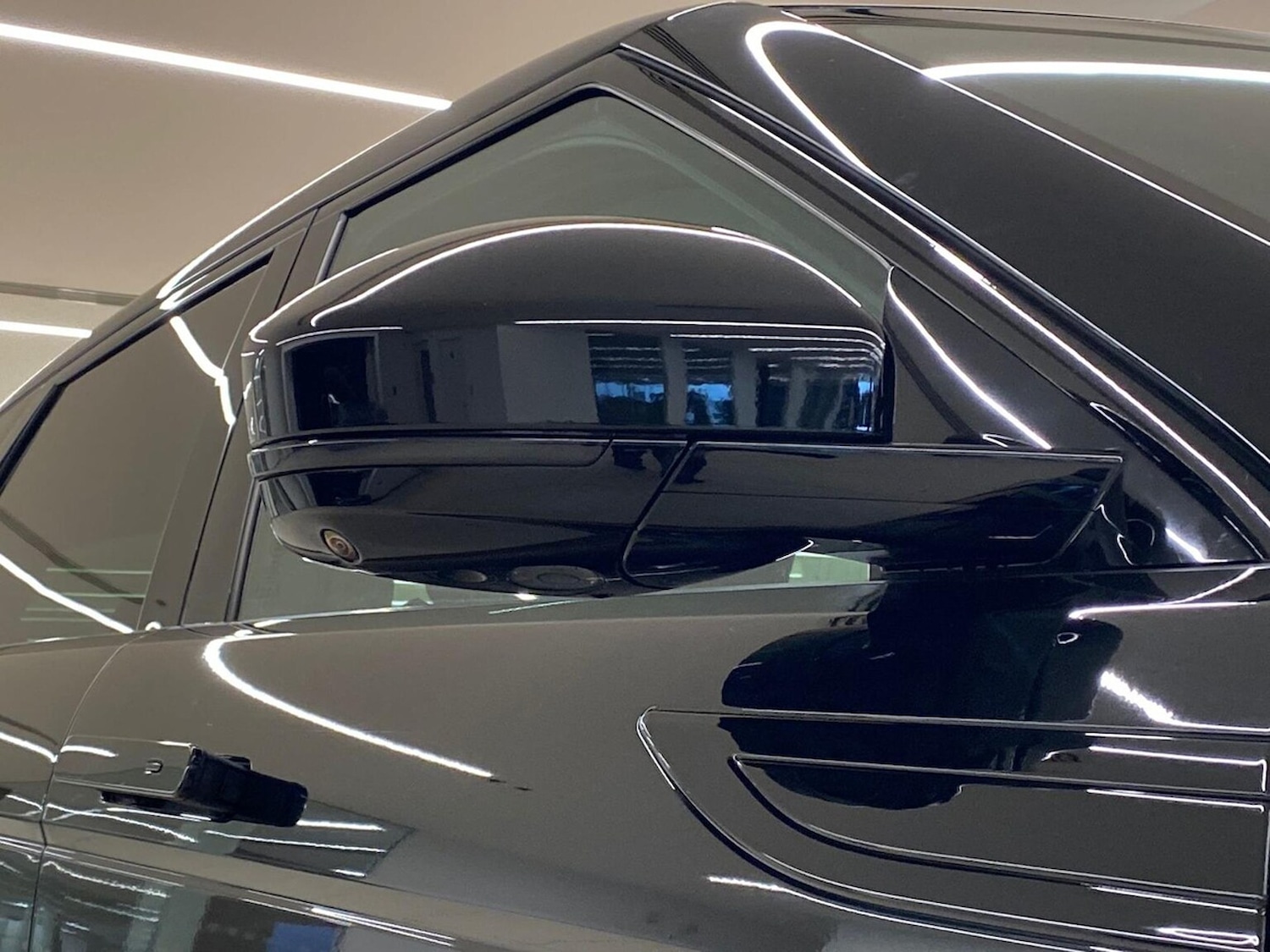 Used Land Rover Range Rover Evoque 2025 for sale - 77980028: Photo 31