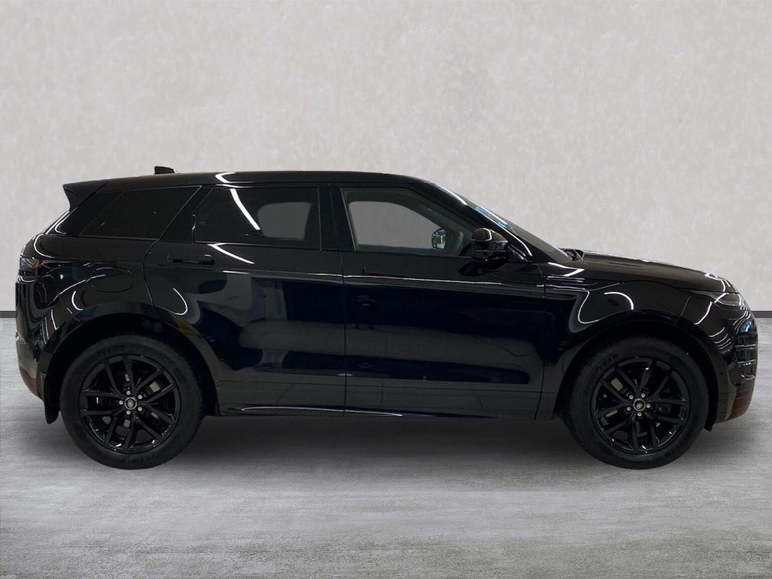 Used Land Rover Range Rover Evoque 2025 for sale - 77980028: Photo 5