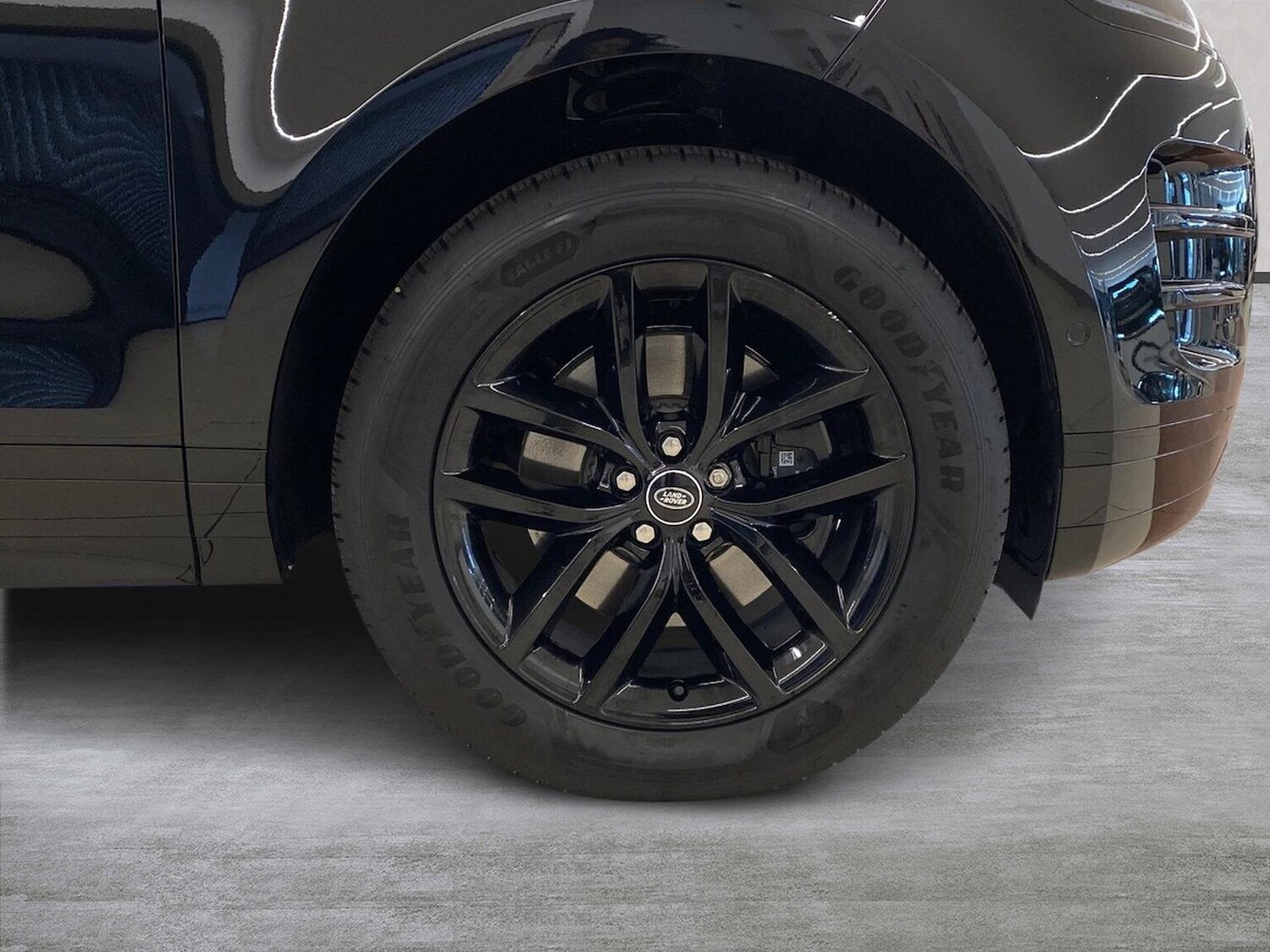 Used Land Rover Range Rover Evoque 2025 for sale - 76082490: Photo 8