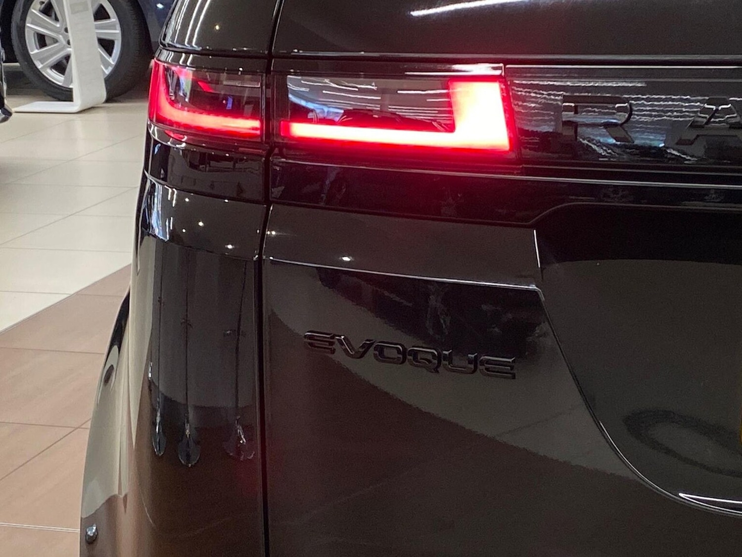 Used Land Rover Range Rover Evoque 2025 for sale - 76159562: Photo 32