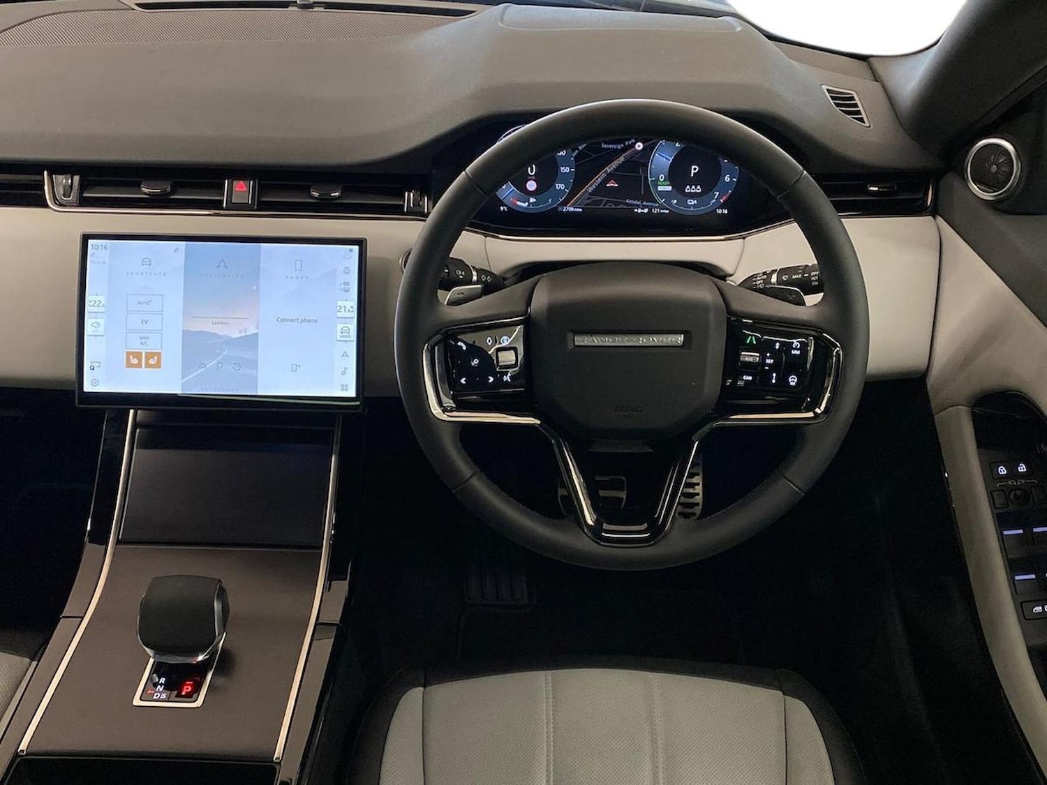 Used Land Rover Range Rover Evoque 2025 for sale - 78191509: Photo 17