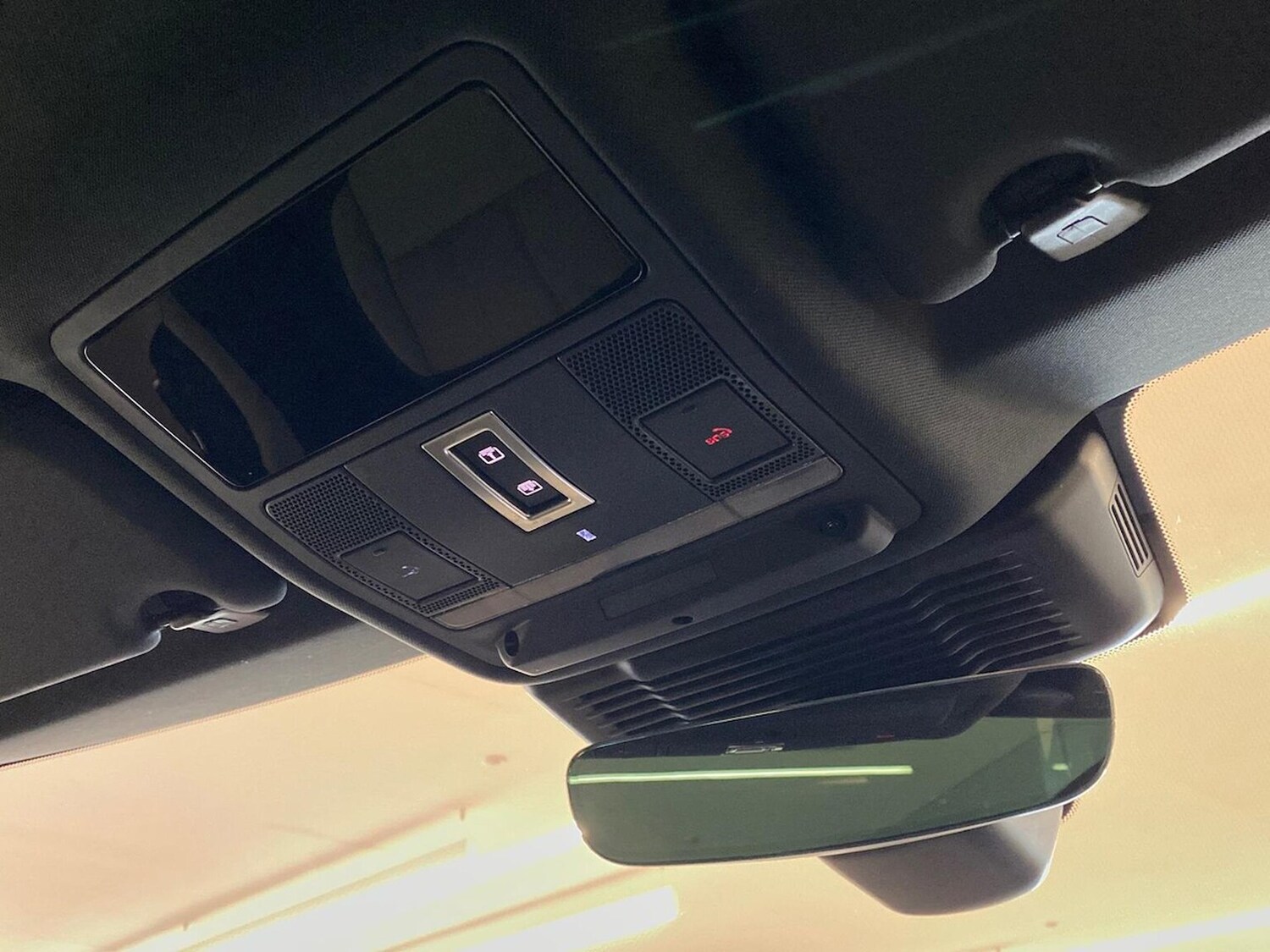 Used Land Rover Range Rover Evoque 2025 for sale - 78191509: Photo 25