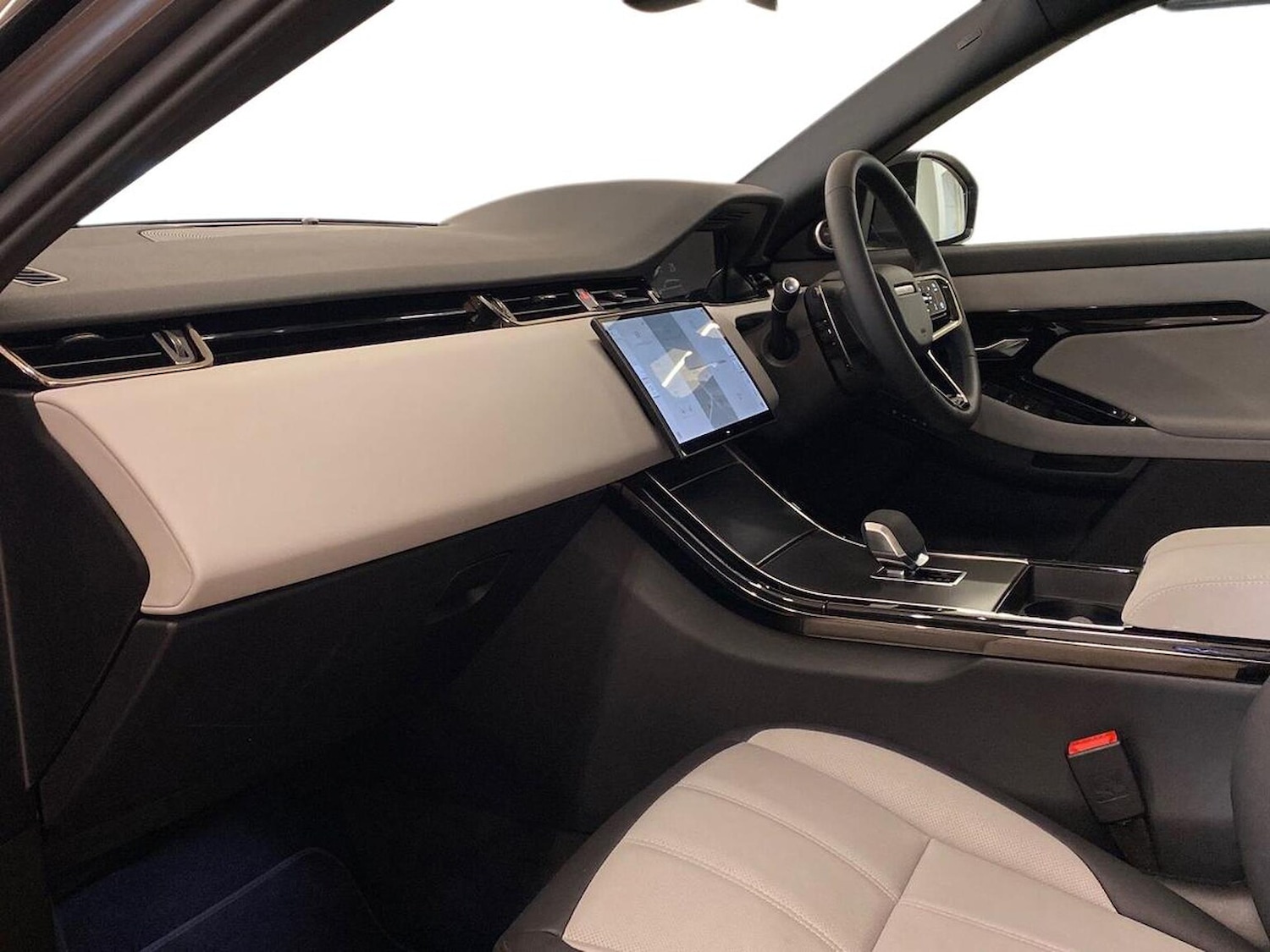 Used Land Rover Range Rover Evoque 2025 for sale - 78191509: Photo 5