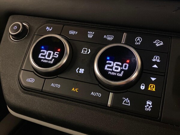 Used Land Rover Defender 2023 for sale - 76324607: Photo 36