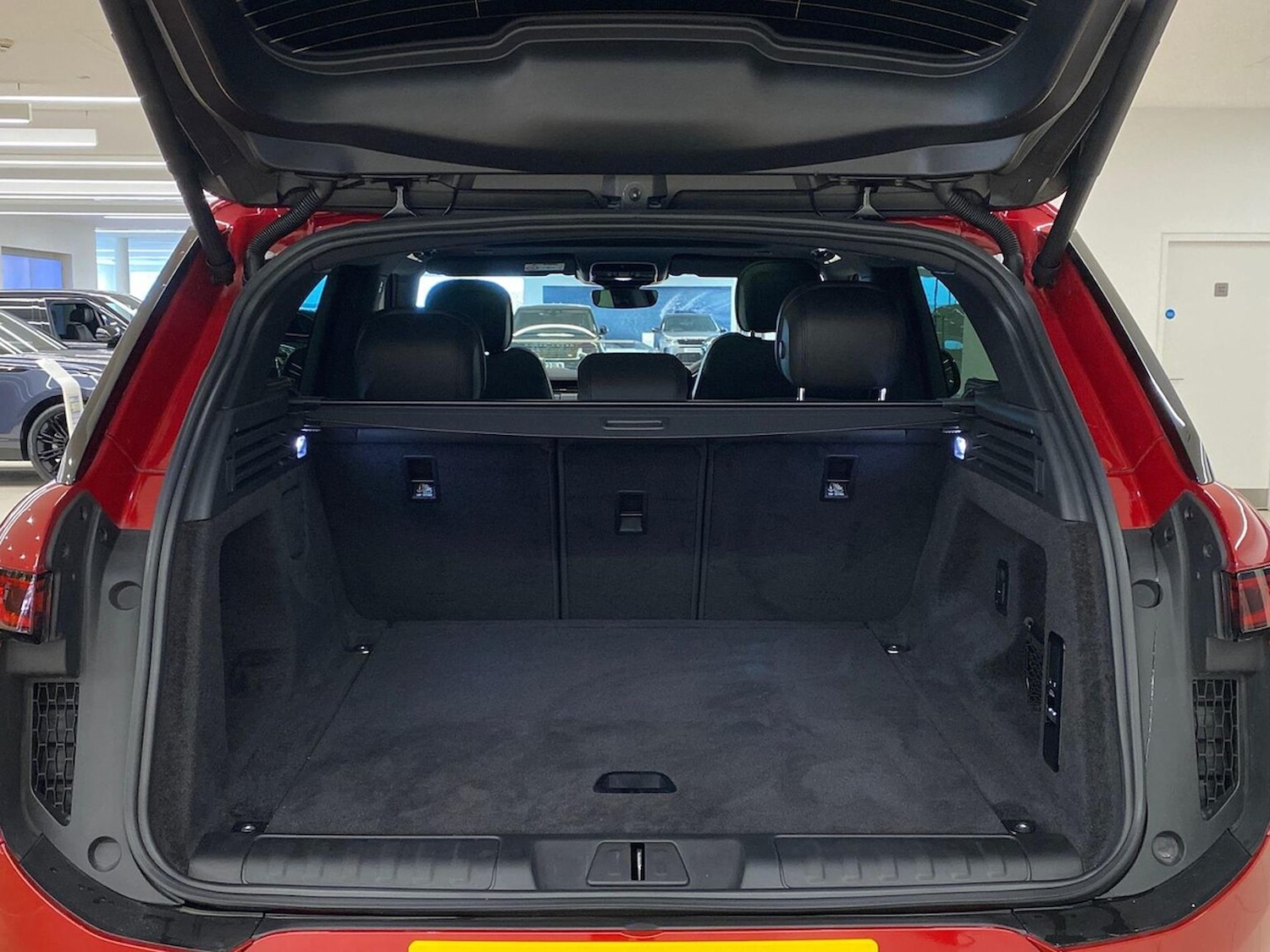 Used Land Rover Range Rover Sport 2023 for sale - 76313824: Photo 10