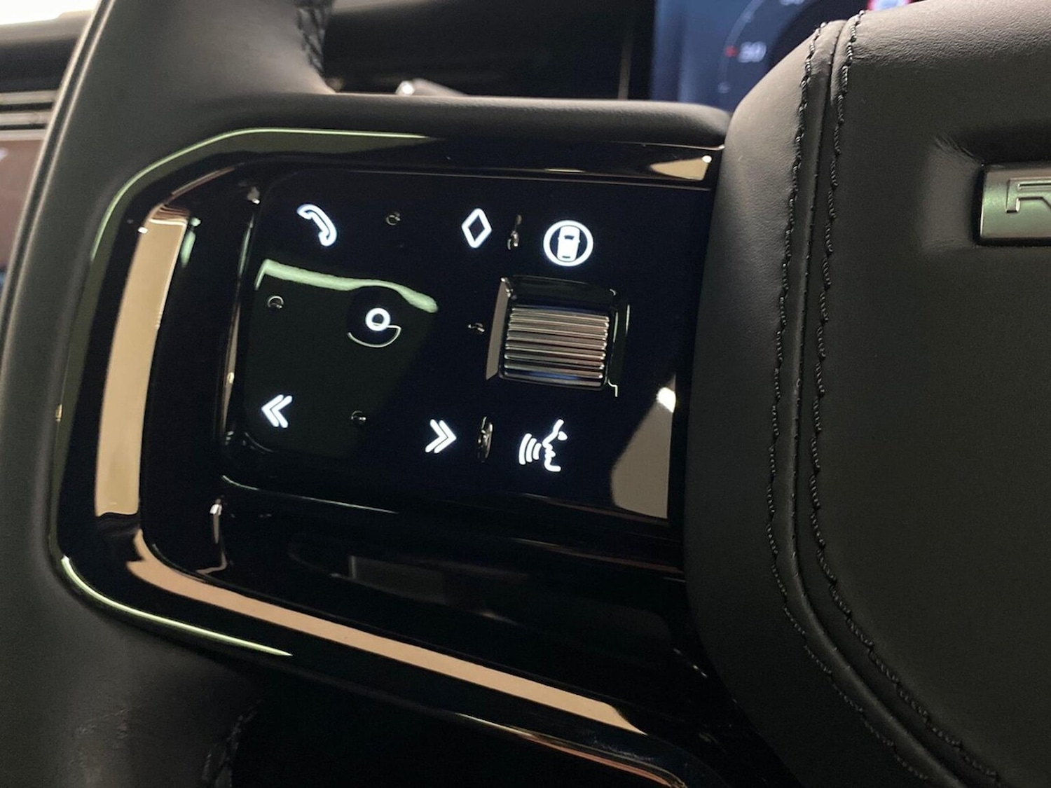 Used Land Rover Range Rover Sport 2023 for sale - 76313824: Photo 40