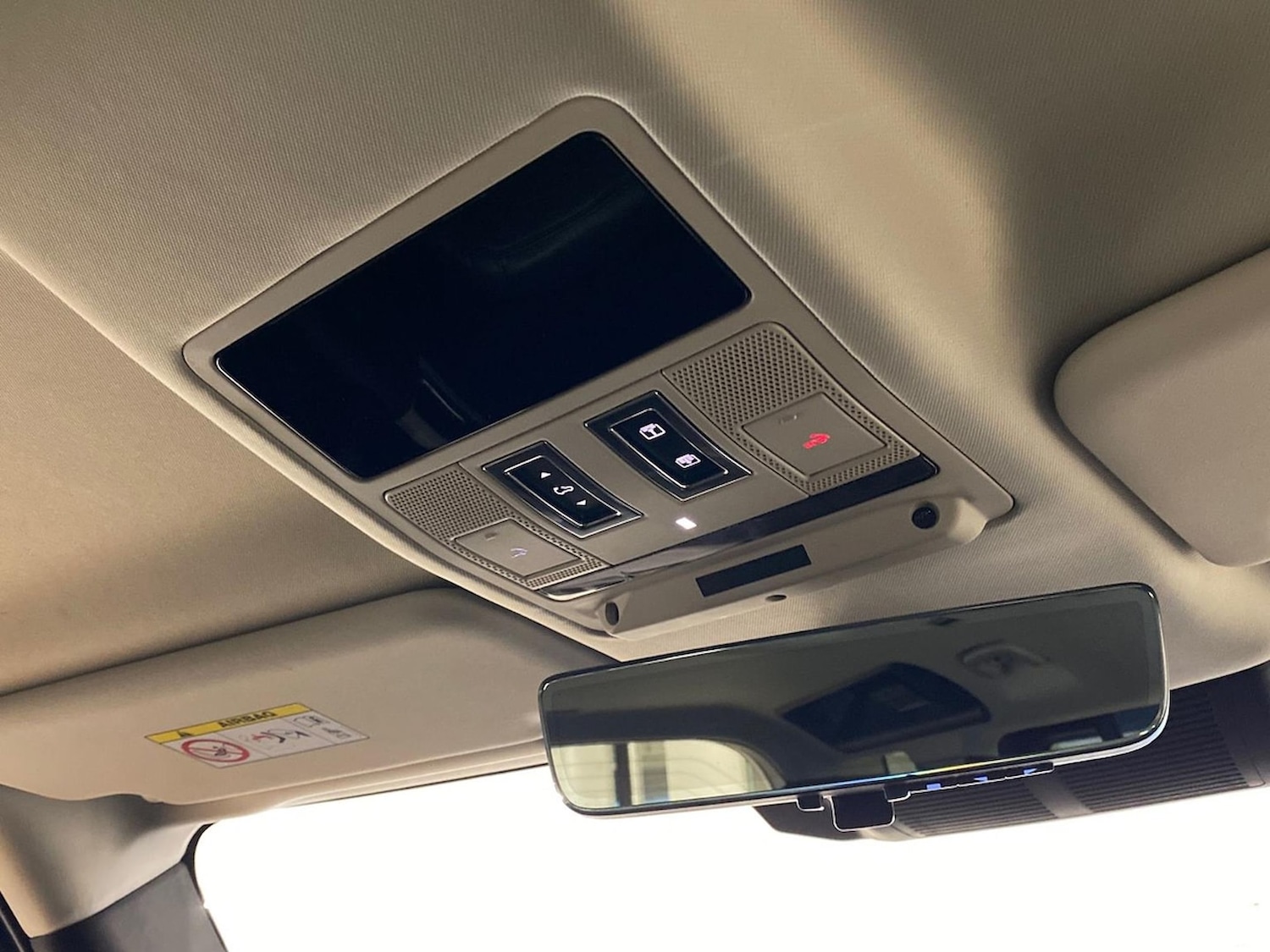 Used Land Rover Defender 2024 for sale - 78191453: Photo 25