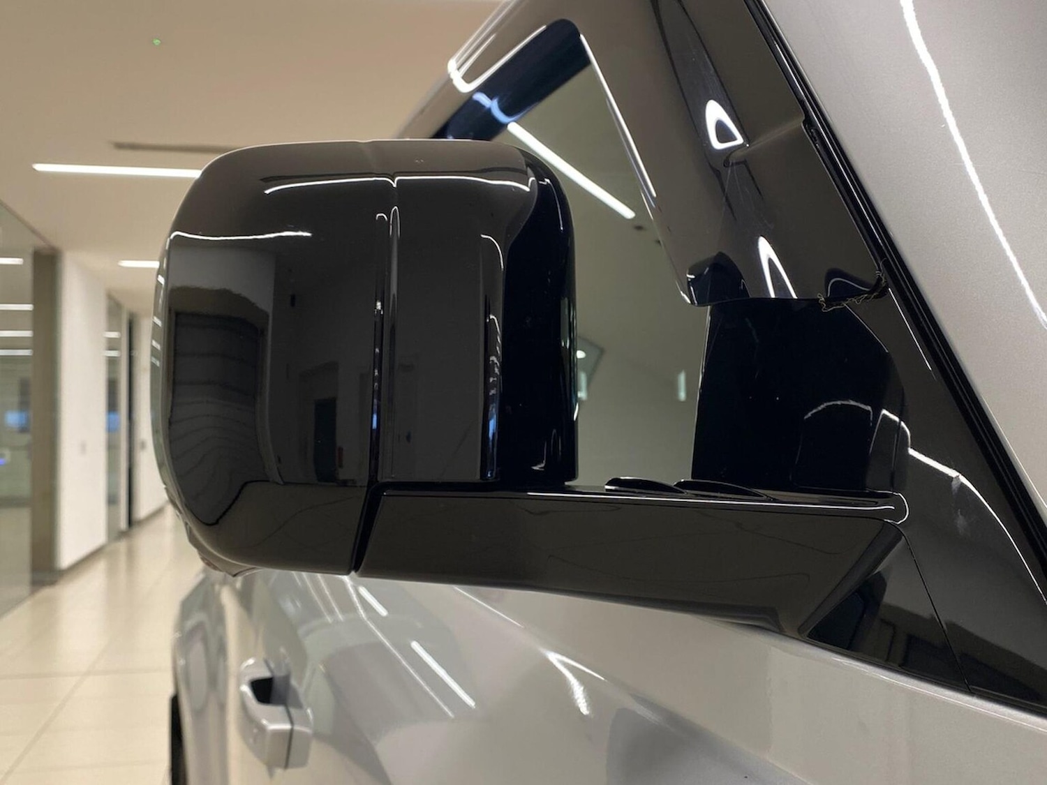 Used Land Rover Defender 2024 for sale - 78191453: Photo 31