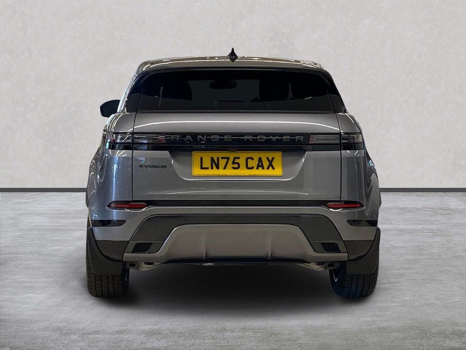 Used Land Rover Range Rover Evoque 2025 for sale - 77489571: Photo 6