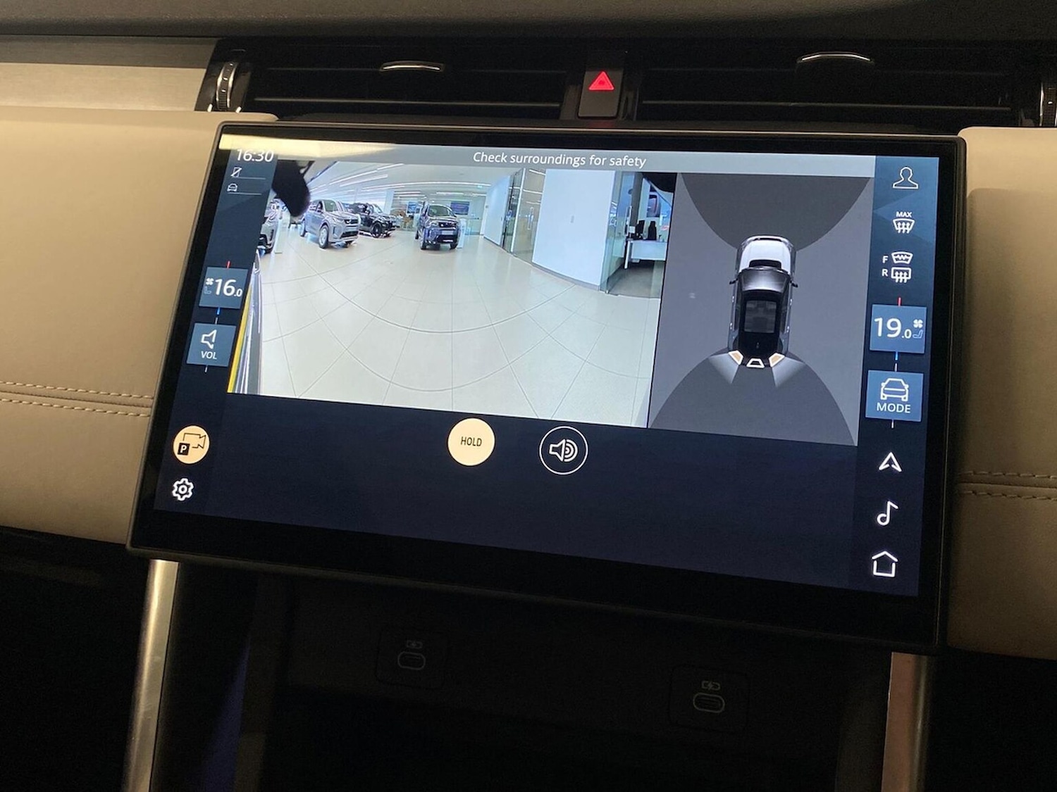 Used Land Rover Discovery Sport 2025 for sale - 76763470: Photo 12