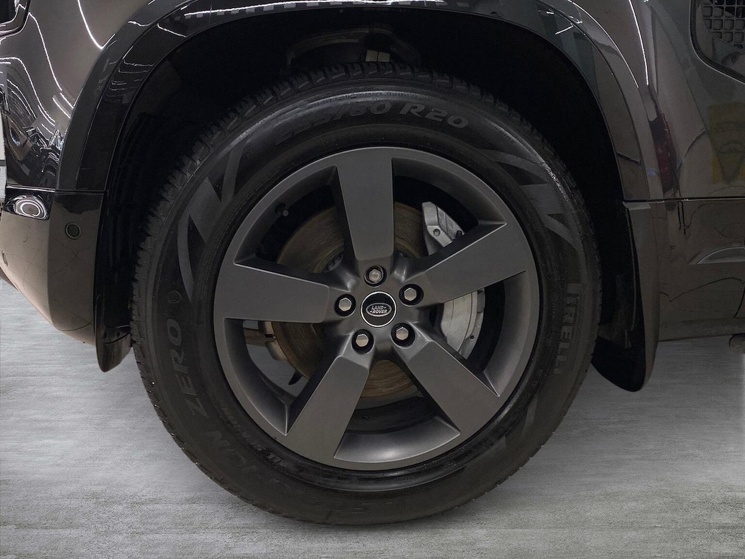 Used Land Rover Defender 2025 for sale - 76566552: Photo 8