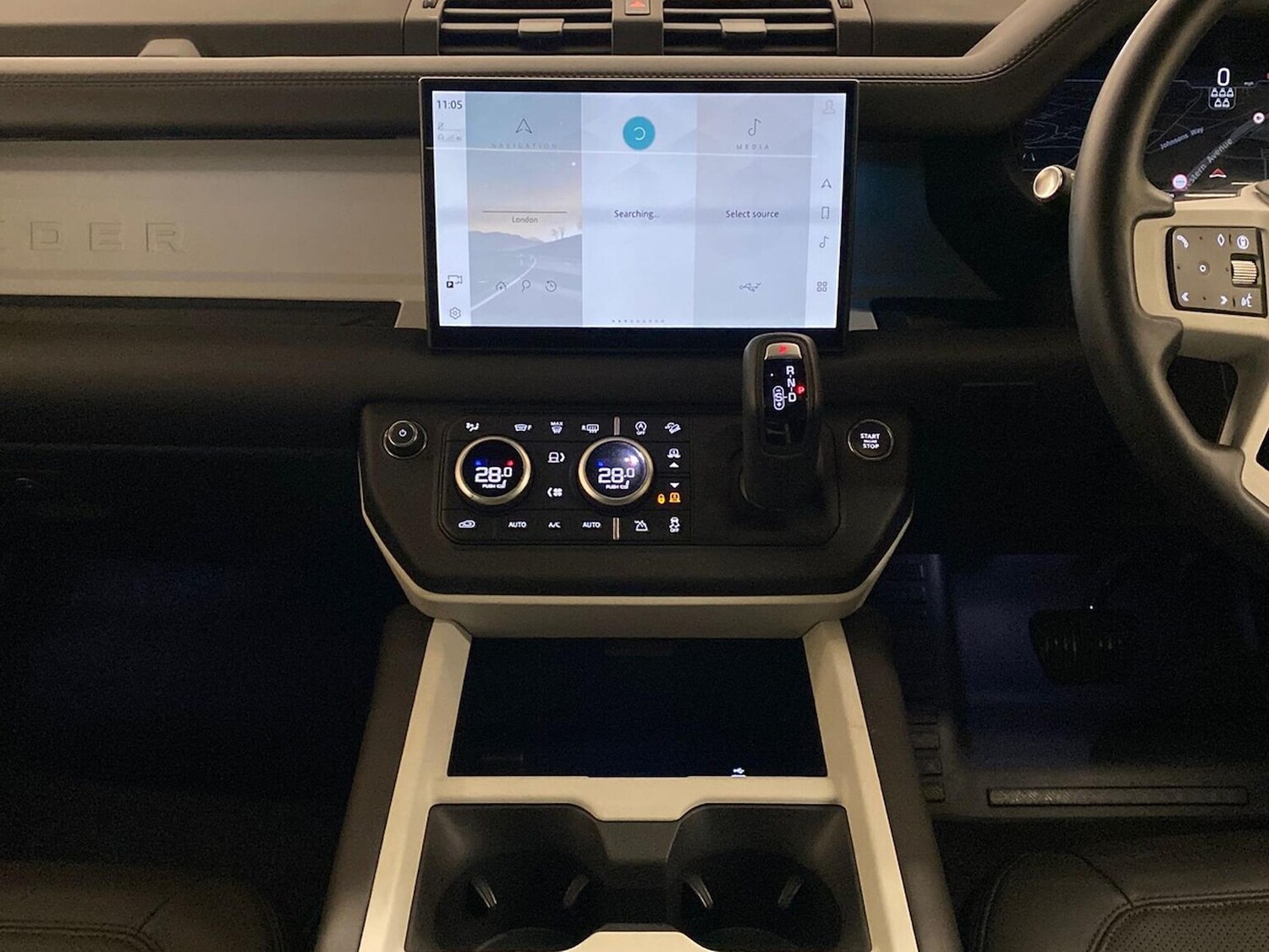 Used Land Rover Defender 2025 for sale - 77845299: Photo 14