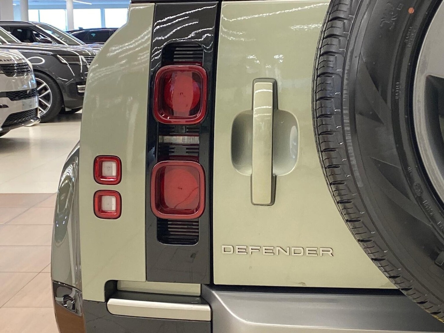 Used Land Rover Defender 2025 for sale - 77845299: Photo 26