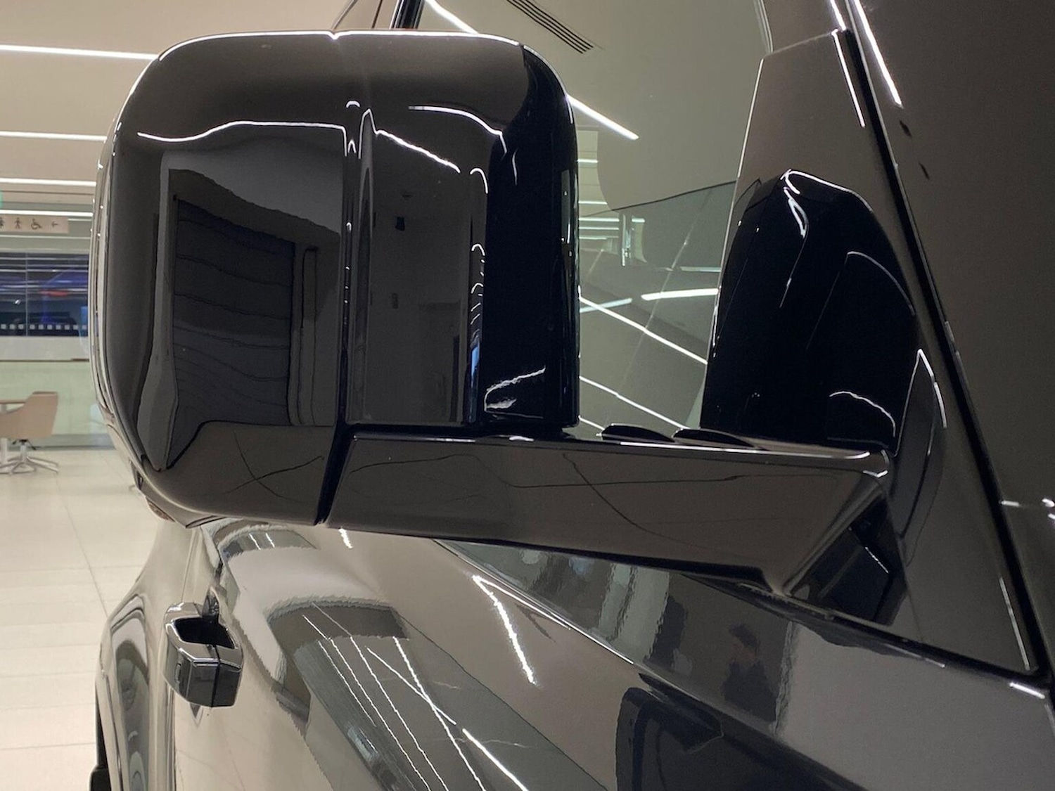 Used Land Rover Defender 2021 for sale - 77931720: Photo 30