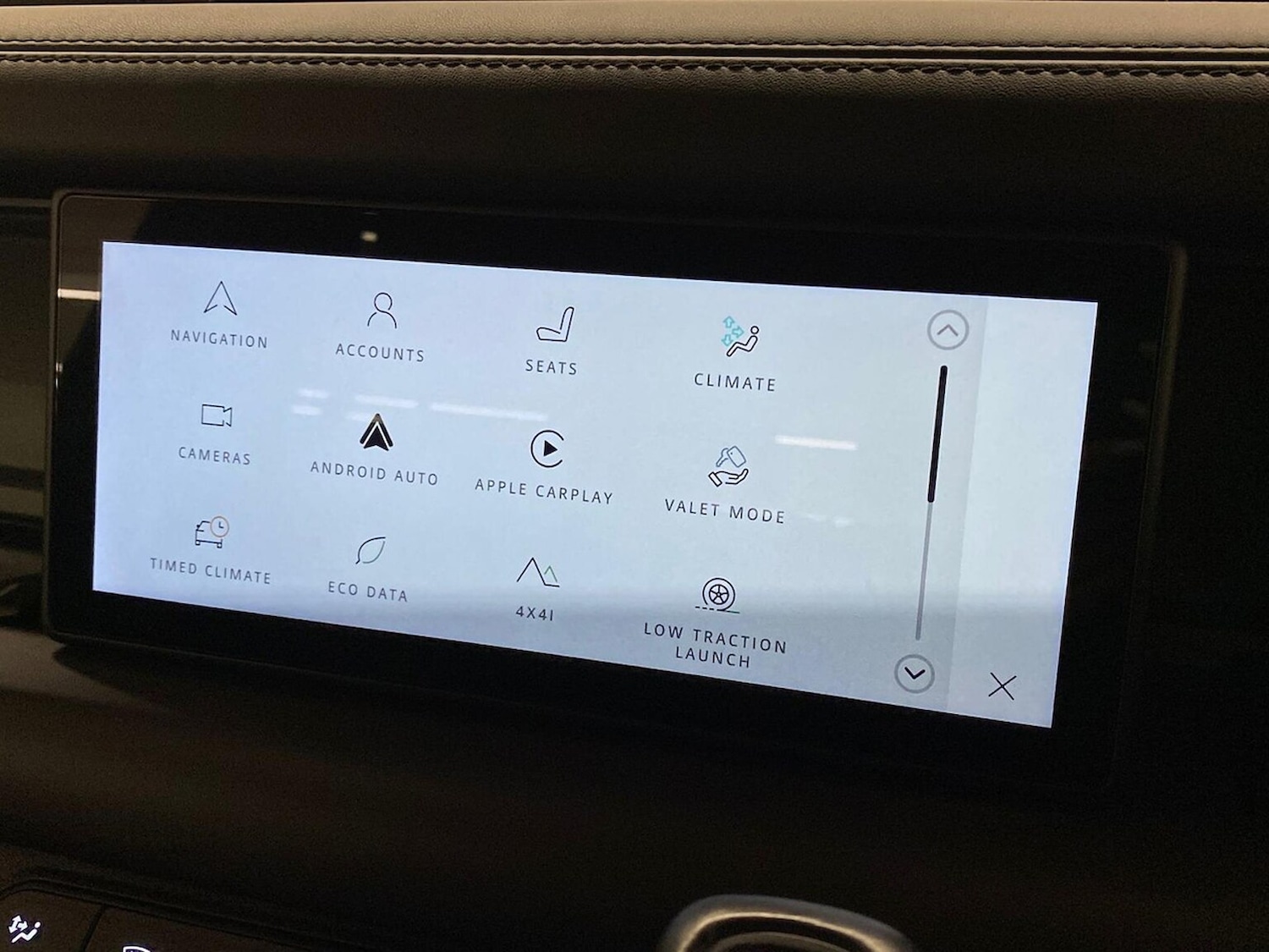 Used Land Rover Defender 2021 for sale - 77931720: Photo 39