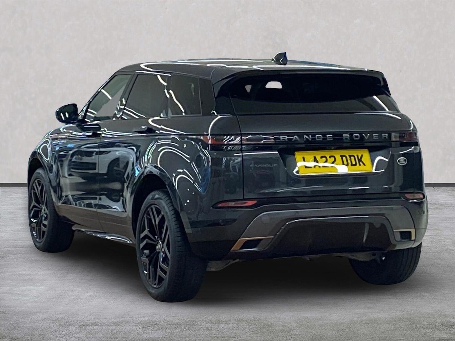 Used Land Rover Range Rover Evoque 2022 for sale - 76946957: Photo 2
