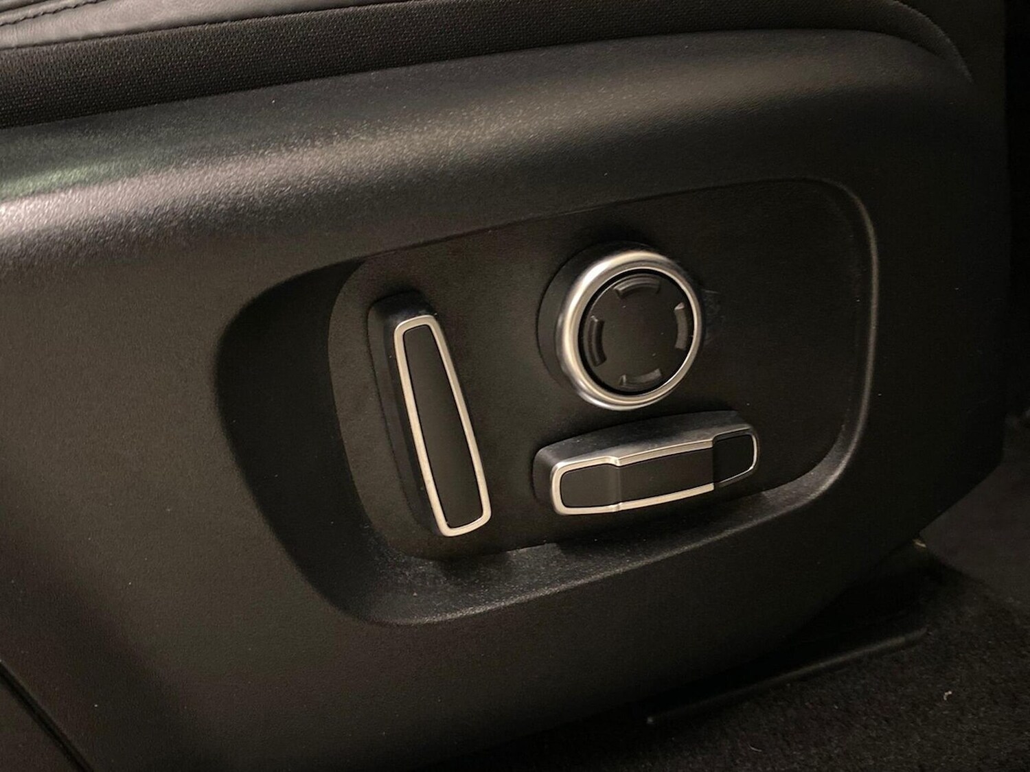 Used Land Rover Range Rover Evoque 2022 for sale - 76946957: Photo 33