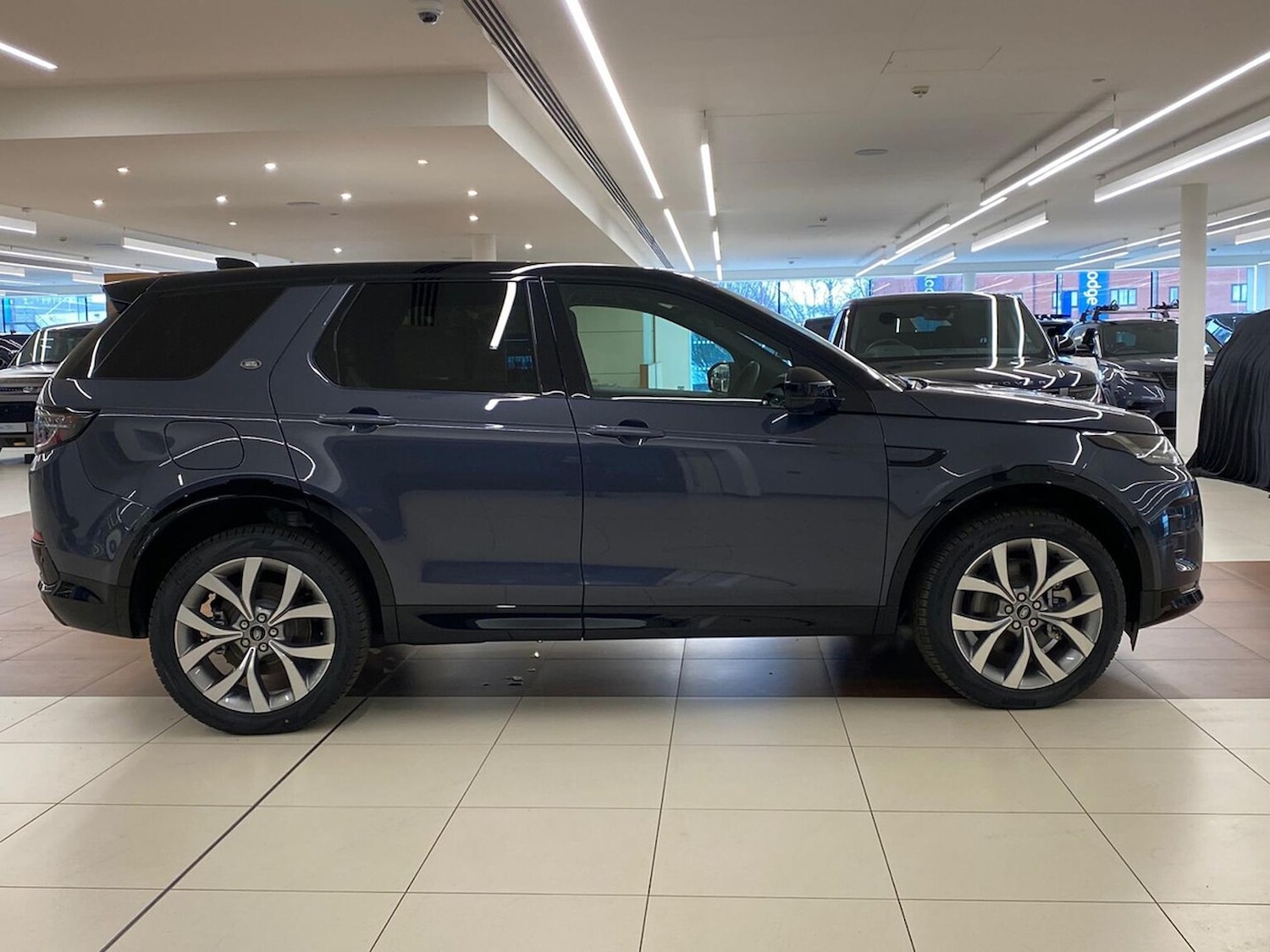 Used Land Rover Discovery Sport 2026 for sale - 77790349: Photo 5