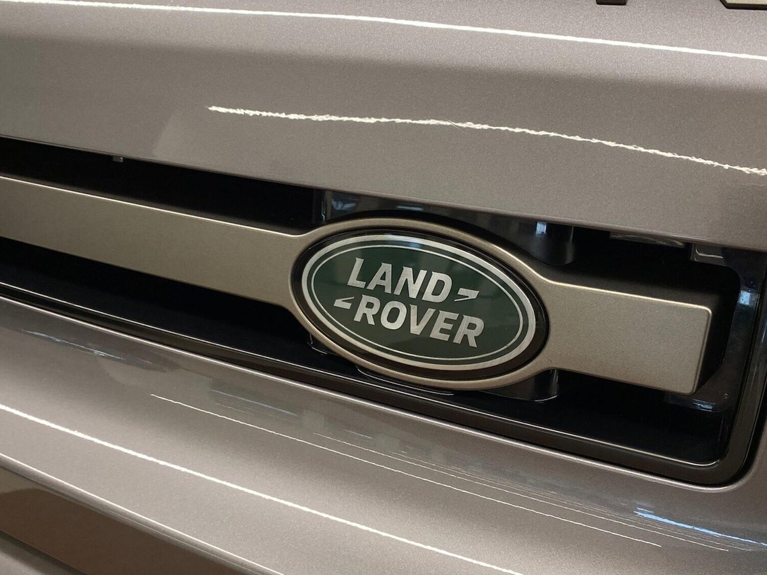 Used Land Rover Defender 2024 for sale - 77489479: Photo 29