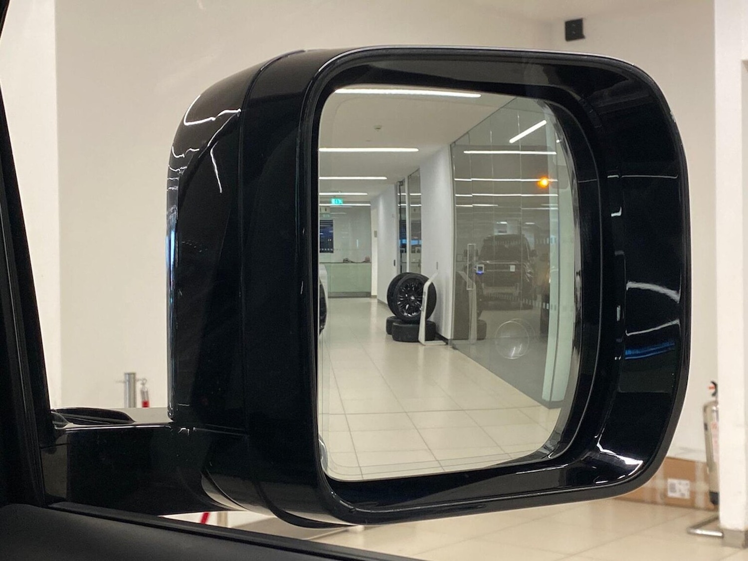 Used Land Rover Defender 2024 for sale - 77489479: Photo 37