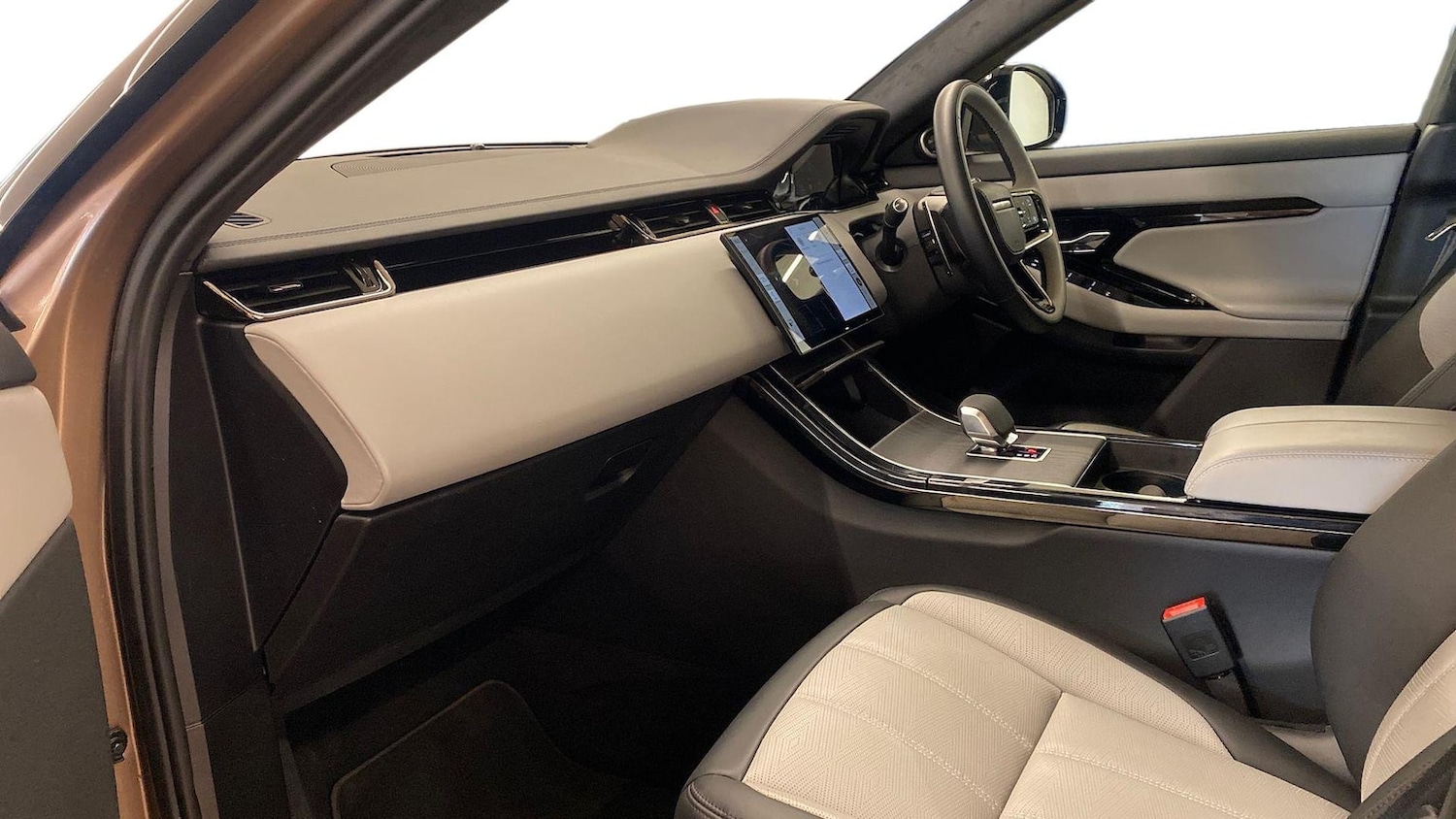 Used Land Rover Range Rover Evoque 2024 for sale - 78191489: Photo 3