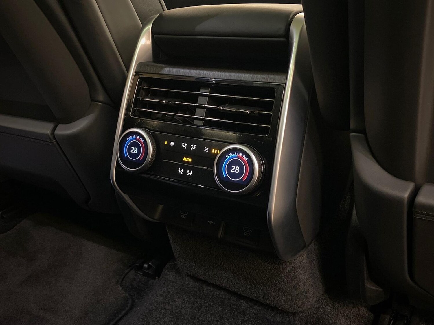 Used Land Rover Range Rover 2024 for sale - 77845317: Photo 18