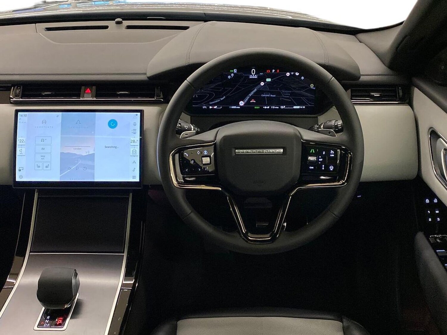 Used Land Rover Range Rover Velar 2025 for sale - 77489510: Photo 15