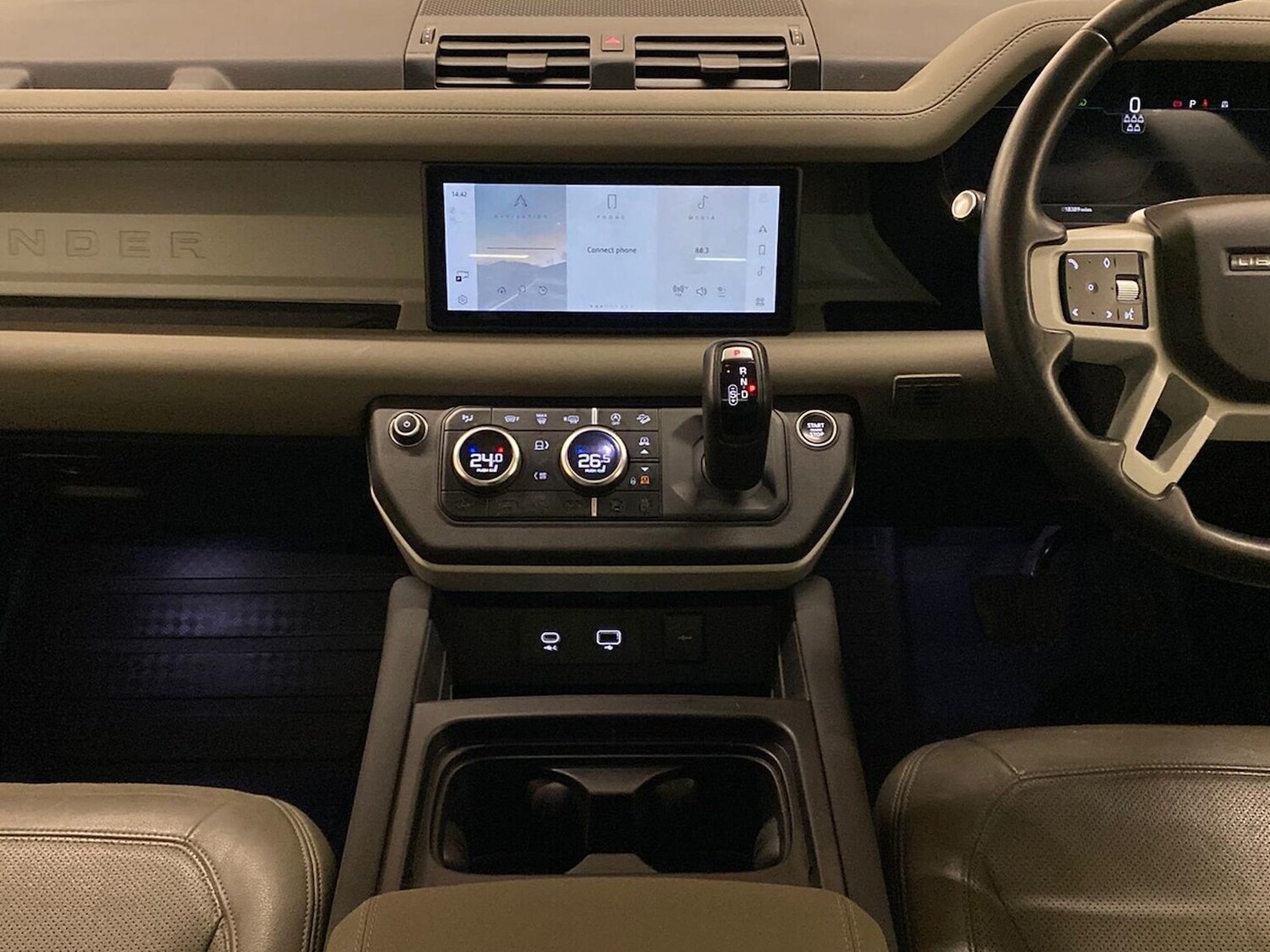 Used Land Rover Defender 2022 for sale - 77528890: Photo 16