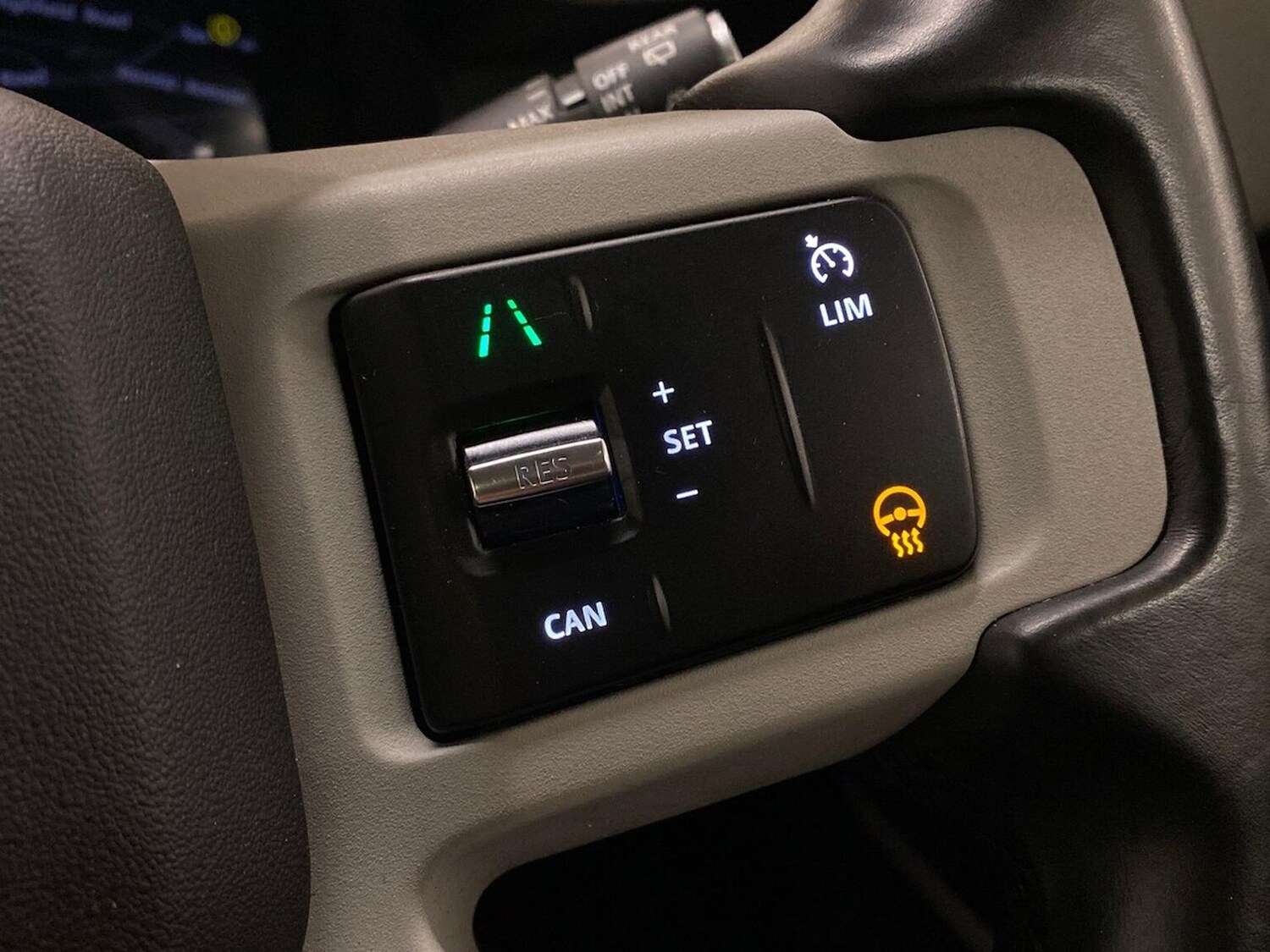 Used Land Rover Defender 2022 for sale - 77528890: Photo 38